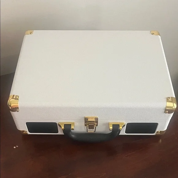 White Portable Turntable